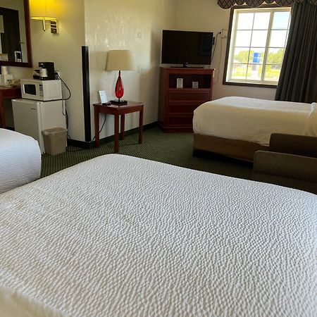 Days Inn By Wyndham Great Bend Exterior foto
