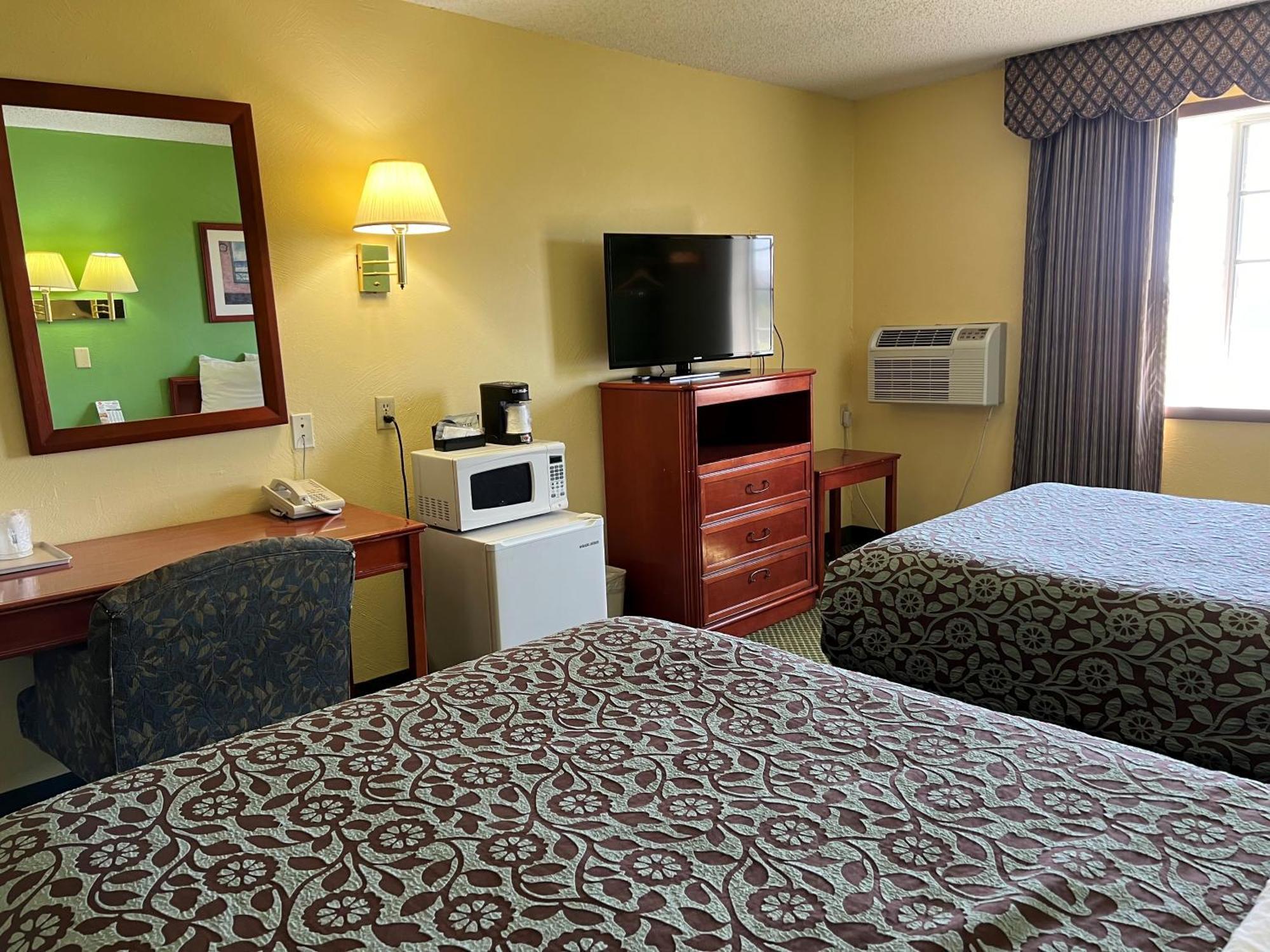 Days Inn By Wyndham Great Bend Exterior foto